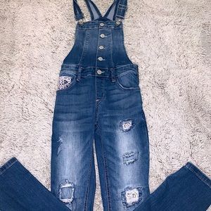 Cute ripped Jean overalls